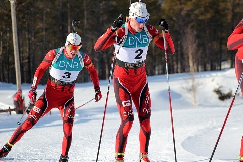 Emil Hegle Svendsen og Johannes Thingnes Bø mot mål. Foto: Team Statkraft Nordfjord